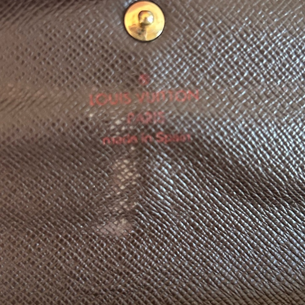 Authentic Louis Vuitton Damier Ebene Sarah Wallet - Picture 6 of 9